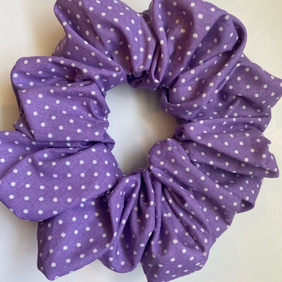 XXL scrunchie Handmade canada 🇨🇦 Chouchou fait à la main au canada - Picture 2 of 2